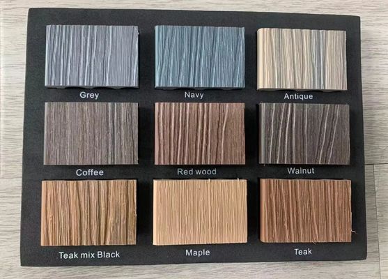 現代のデザインスタイル 室内 木製プラスチック複合床 教育施設